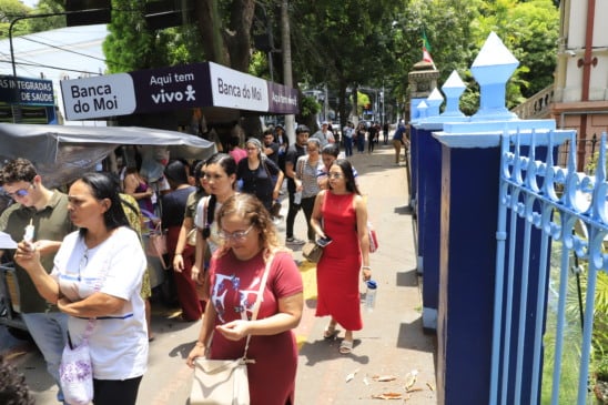 Cerca de 35 mil paraenses fazem prova do “Enem dos Concursos” neste domingo