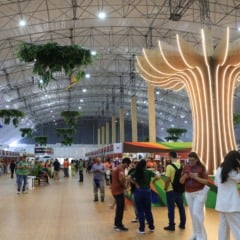 Abertura da Feira de Artesanato do Círio tem presença da Imagem Peregrina e autoridades