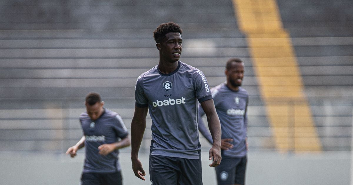 João Pedro é direto: para pensar em subir de divisão, é preciso ter uma sequência de vitórias - Foto: Samara Miranda/Remo