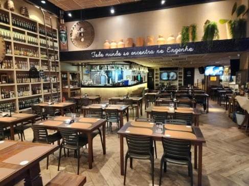 O Grupo Engenho está com 15 vagas de emprego abertas para a nova unidade do restaurante que será inaugurada no próximo dia 20 de outubro