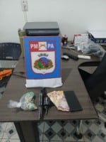 Suspeito de tráfico tentou fugir e atirar contra policiais, mas foi baleado de raspão e capturado com drogas e arma de fogo