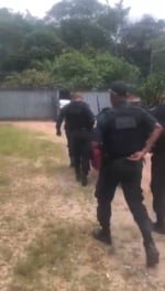 Um dos mortos era monitorado por tornozeleira eletrônica; ação mobilizou vários batalhões da PM.