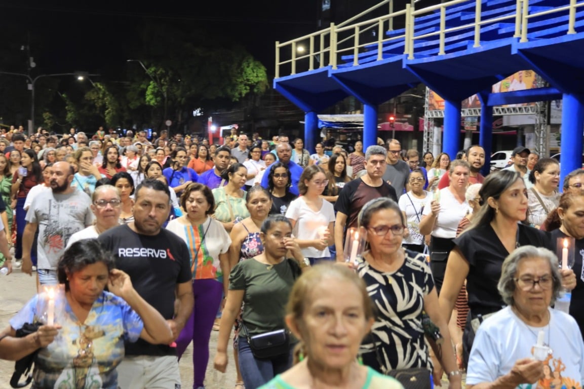 Fiéis destacam que o encontro simbólico das duas padroeiras reforça a fé e a devoção mariana em Belém.
