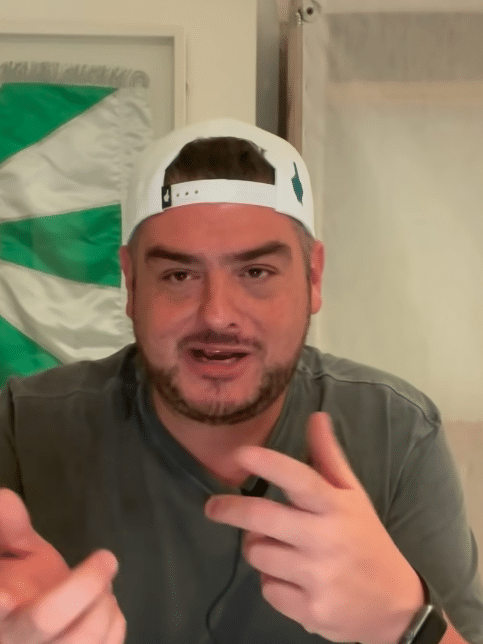 Rica Perrone apimentou a rivalidade entre Leão e Papão