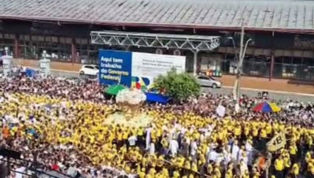 CÍRIO 2025: Berlinda de Nossa Senhora recebe homenagens nas Docas; veja