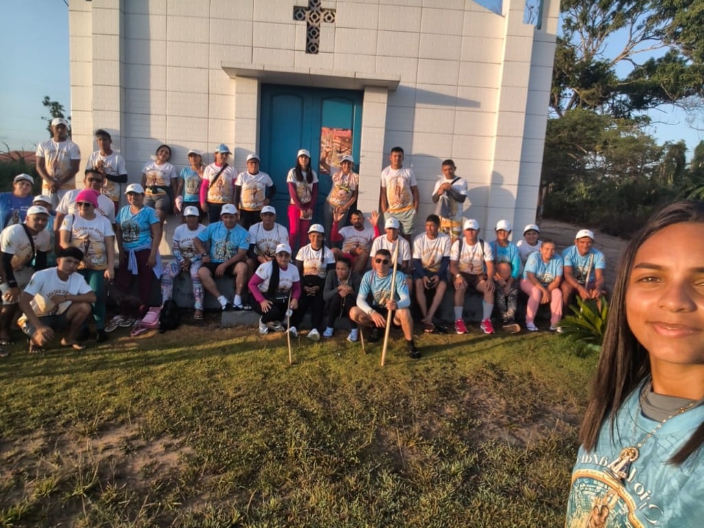 Romeiros do município de Tracuateua, região do nordeste paraense, continua firmes e fortes com a caminhada até a Basílica de Nossa Senhora de Nazaré, em Belém.