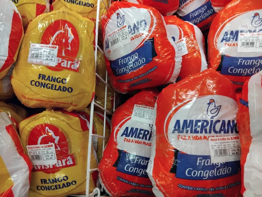 O preço do frango teve uma redução nos supermercados. Foto: Clayton Matos/Diário do Pará