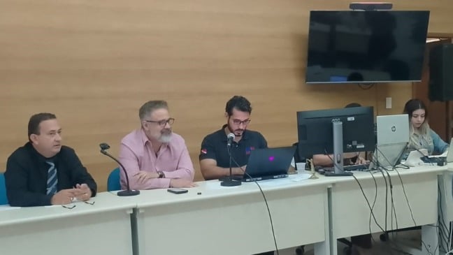 Medida se dá após sucessivos apagões que causaram prejuízos a moradores, comerciantes e produtores rurais.