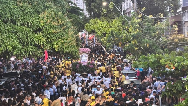 O percurso continua na avenida Padre Eutíquio, nas proximidades da Fernando Guilhon. A previsão de chegada seria 19h, mas deve atrasar. Foto: Igor Pereira