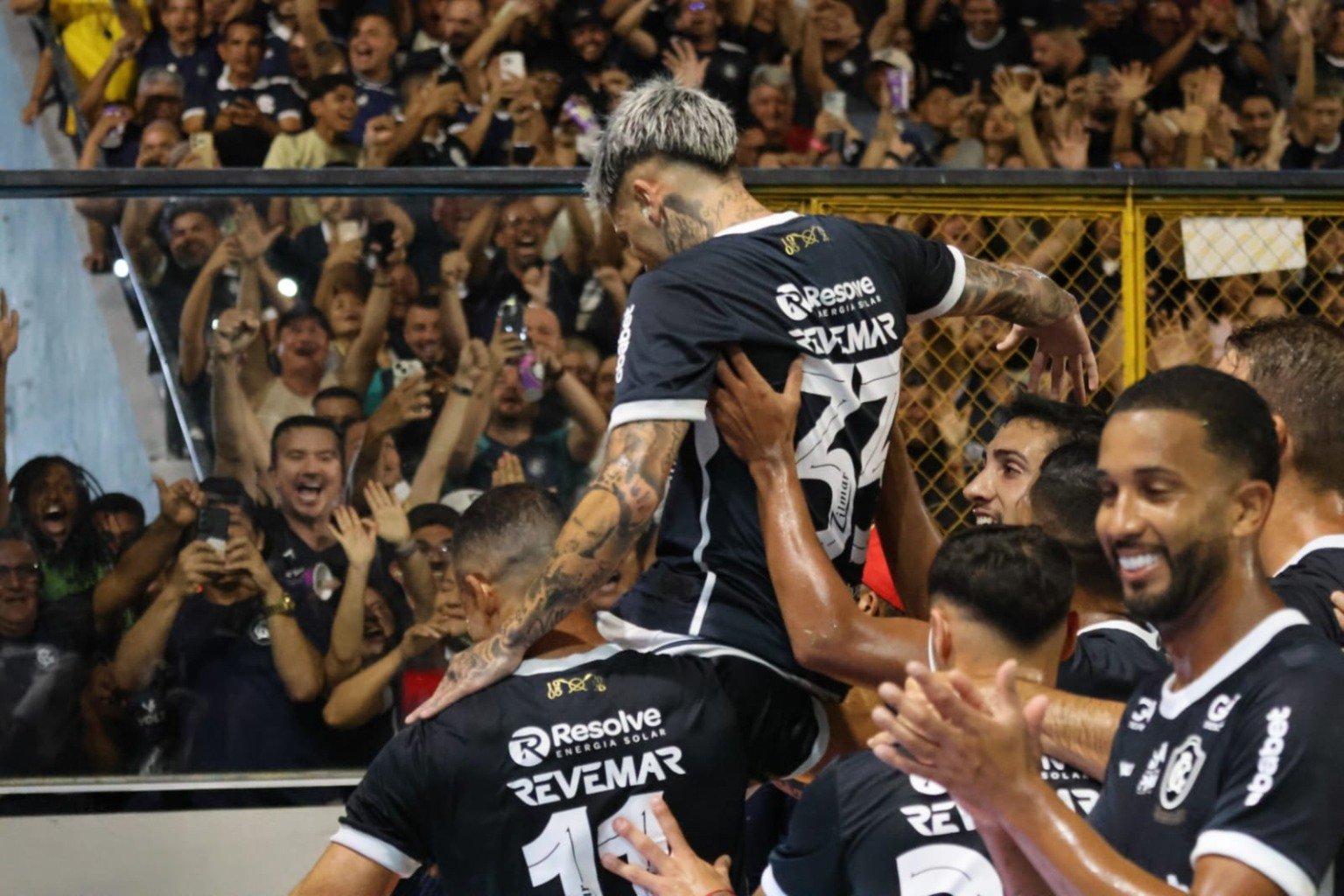 O Remo venceu cinco jogos seguidos. Foto: Wagner Almeida O Remo venceu cinco jogos seguidos. Foto: Wagner Almeida