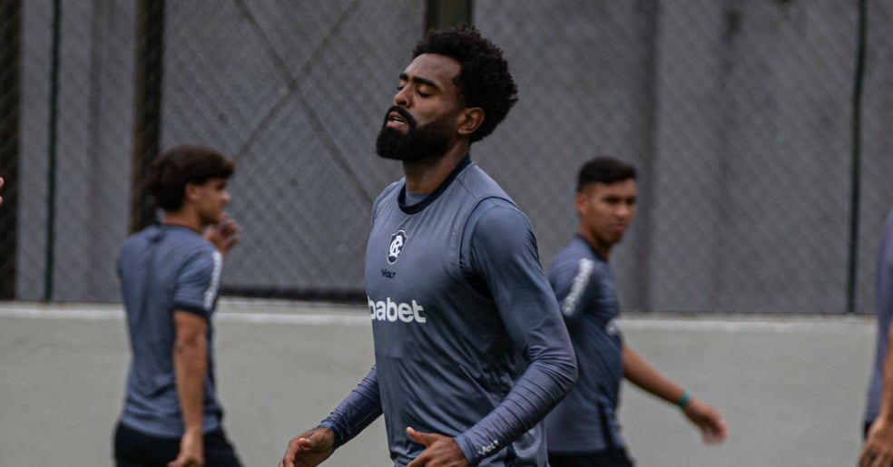 Caio Vinícius garante que todos no clube estão cientes da responsabilidade em conquistar a vitória no clássico - Foto: Samara Miranda/Remo