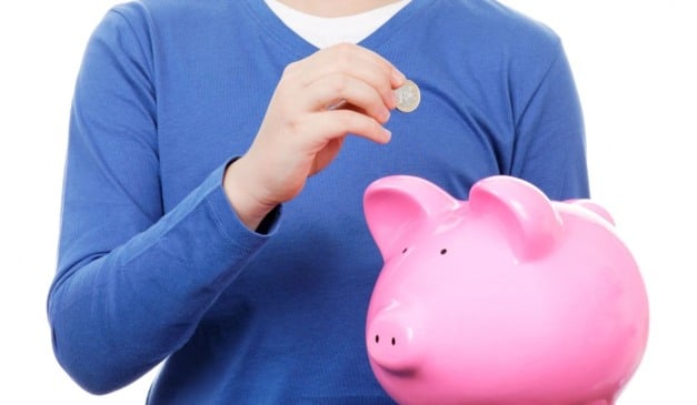 Pix e mesada podem ajudar no aprendizado financeiro. Foto: vwalakte/Freepik