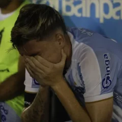 Com apenas 26 pontos e a probabilidade de 99,4% de rebaixamento, Papão entra em campo no limite das chances matemáticas, sonhando com uma reviravolta improvável.