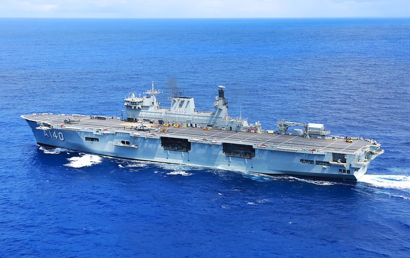 Navio-Aeródromo Multipropósito “Atlântico” atracou novamente em Belém, no dia 17 de outubro, para compor reforço de segurança da COP30.