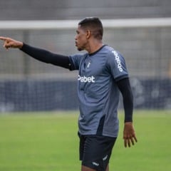 Pedro Rocha está recuperado e volta ao Remo em um momento decisivo - Foto: Samara Miranda/Remo