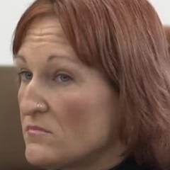 Docente foi detida em sala de aula após se confundir ao chamar aluno e admitir porte de droga. Foto: Reprodução.