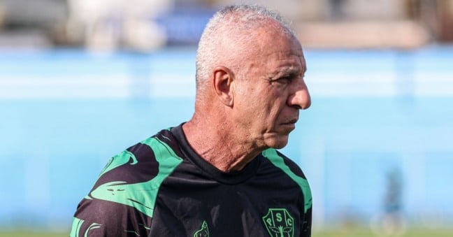 Márcio Fernandes precisa comandar uma reação histórica se quiser salvar o Papão - Foto: Jorge Luis Totti/PSC