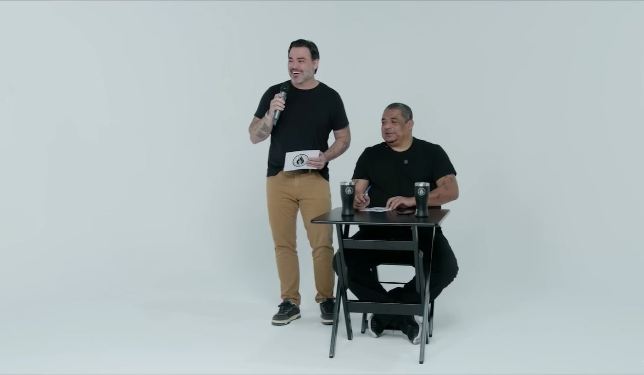 Jogador foi provocado sobre ensaio sensual. Foto: Reprodução.