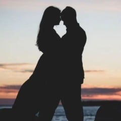 Abalada emocionalmente após uma separação, a vítima entrou em contato com a suposta religiosa e encomendou um ritual de “amarração”.