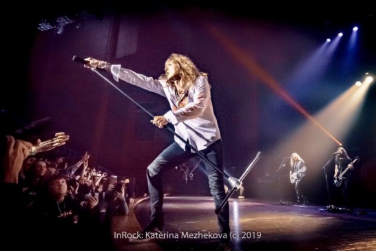 O cantor anunciou sua aposentadaoria.