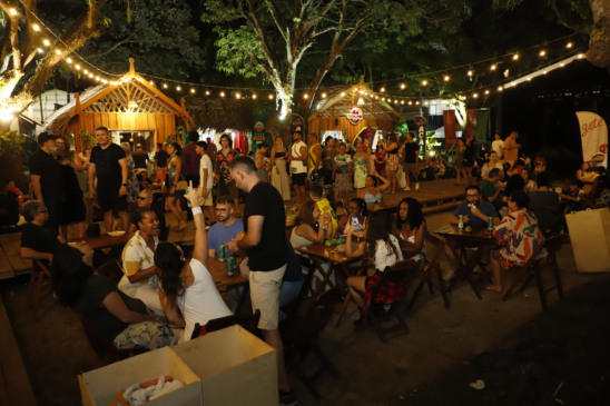 Pontos de Belém ficaram lotados neste domingo. VEJA FOTOS