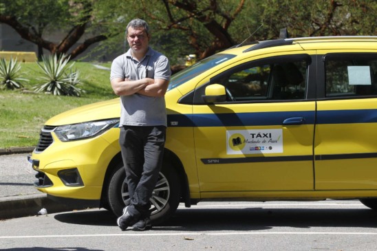 Taxistas terão isenção de IPI na compra de primeiro veículo antes de iniciar trabalho