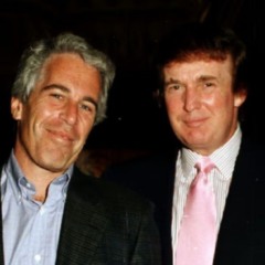 Jeffrey Epstein (à esquerda) e Donald Trump em foto de 1997. Foto: Reprodução internet