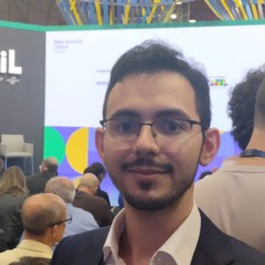 Entre as 2.725 startups presentes, sendo 380 brasileiras, a reportagem do DIÁRIO NA EUROPA encontrou a NeuroIdentify, co-fundada pelo paraense Gleyson Santos, natural de Belém