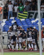 O Le&atilde;o retorna &agrave; elite