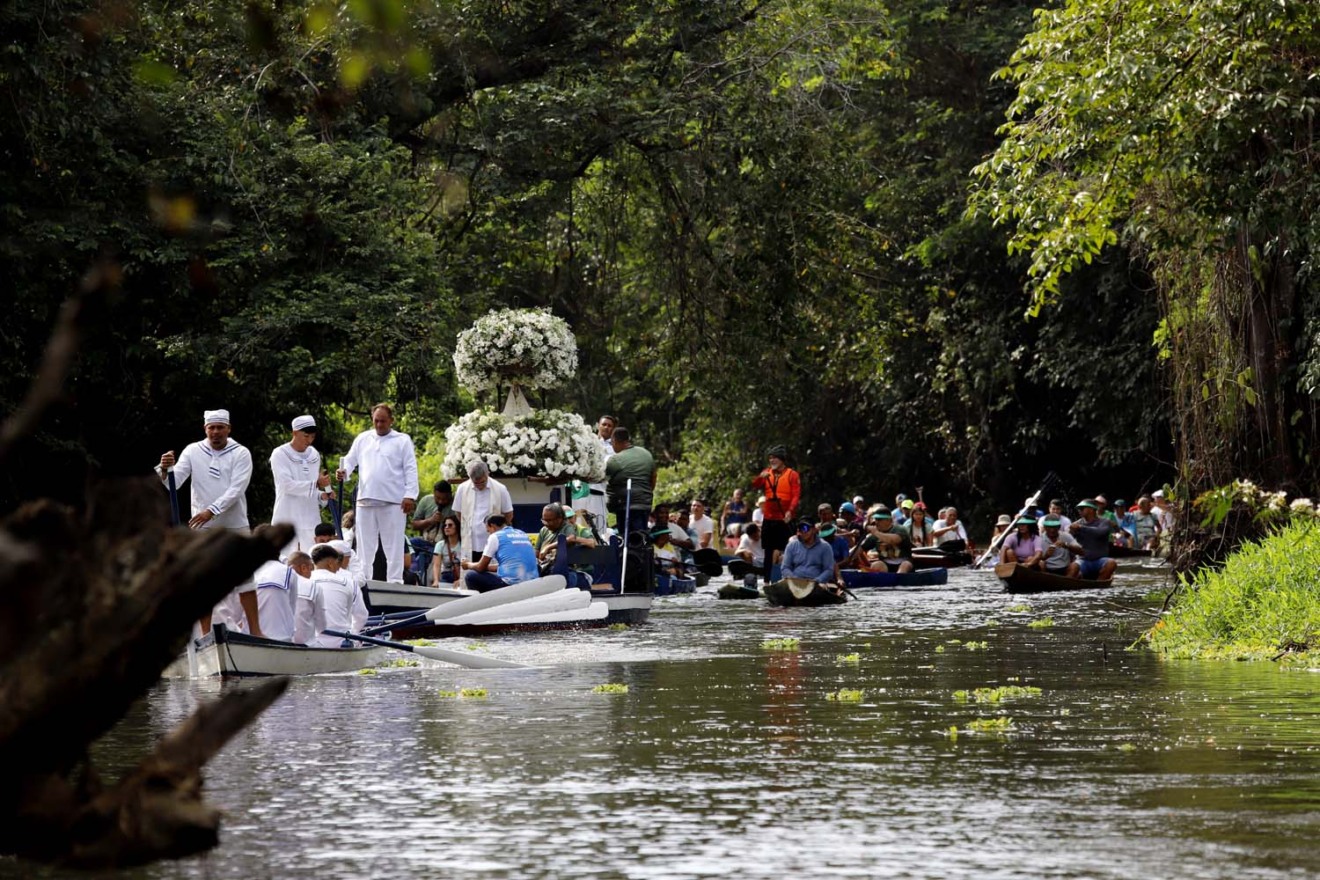 Belém, Pará, Brasil, CIDADE. 108 Círio de Caraparu, procissão. 08-12-2025 Foto: Wagner Almeida / Diário do Pará. Belém, Pará, Brasil, CIDADE. 108 Círio de Caraparu, procissão. 08-12-2025 Foto: Wagner Almeida / Diário do Pará.