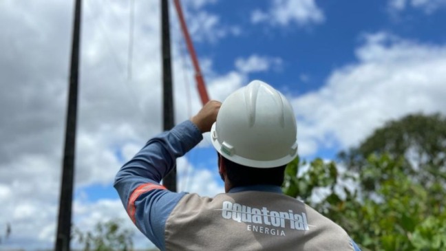 Equatorial Pará realiza manutenção preventiva com desligamento programado para aprimorar a rede elétrica em três municípios.