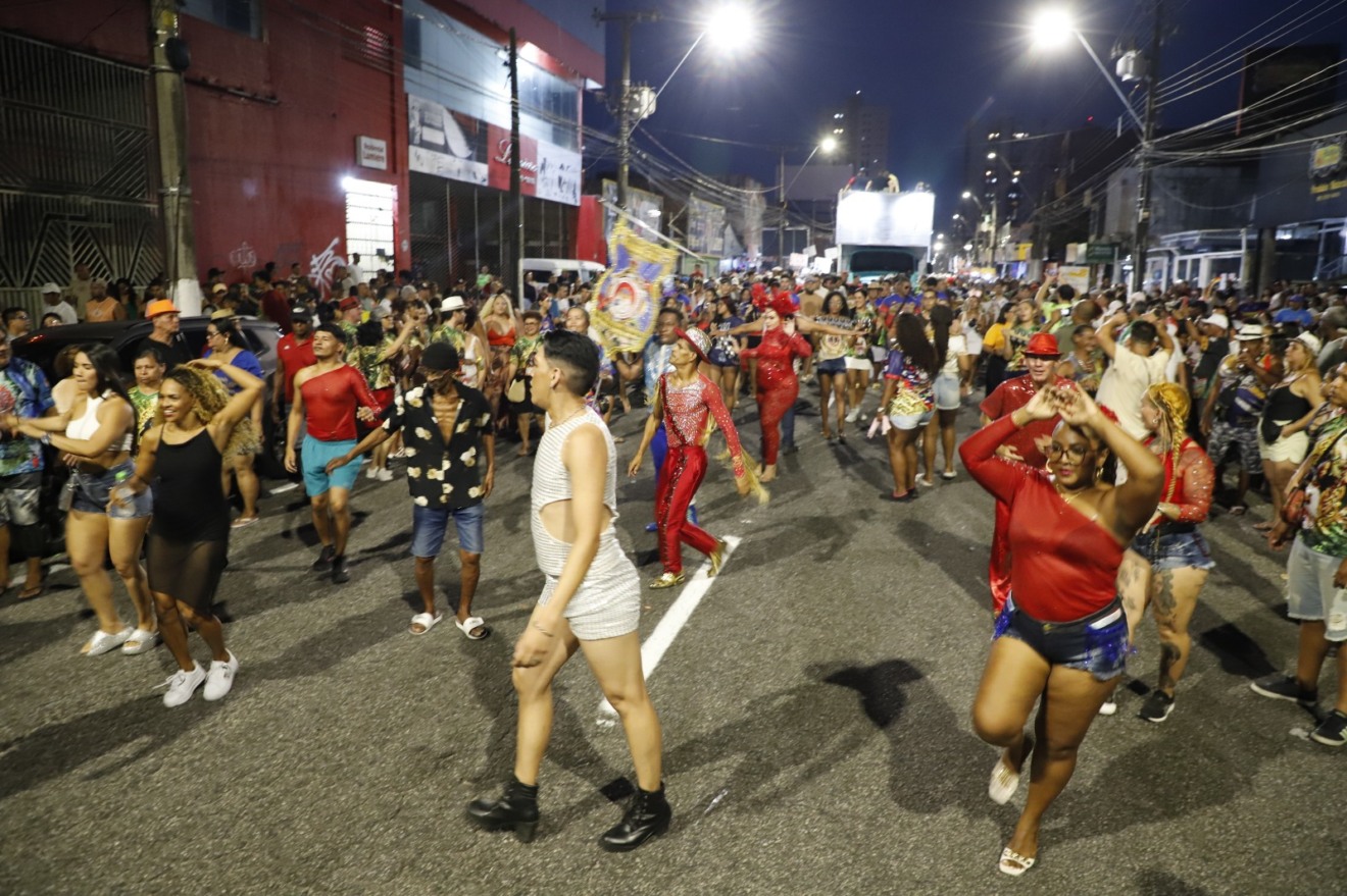 1º Arrastão Cultural da Embaixada de Samba Império Pedreirense. Foto: Mauro Ângelo 1º Arrastão Cultural da Embaixada de Samba Império Pedreirense. Foto: Mauro Ângelo