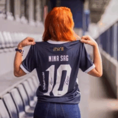 Do mundo adulto para o futebol: como a Fatal Model virou patrocinadora do Remo