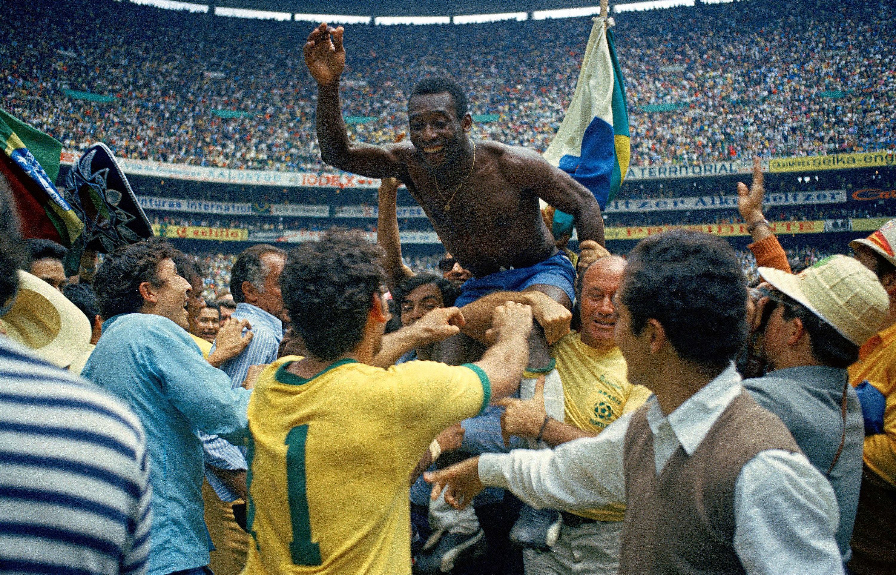 Após morte de Brito, veja quantos campeões do mundo pelo Brasil ainda estão vivos