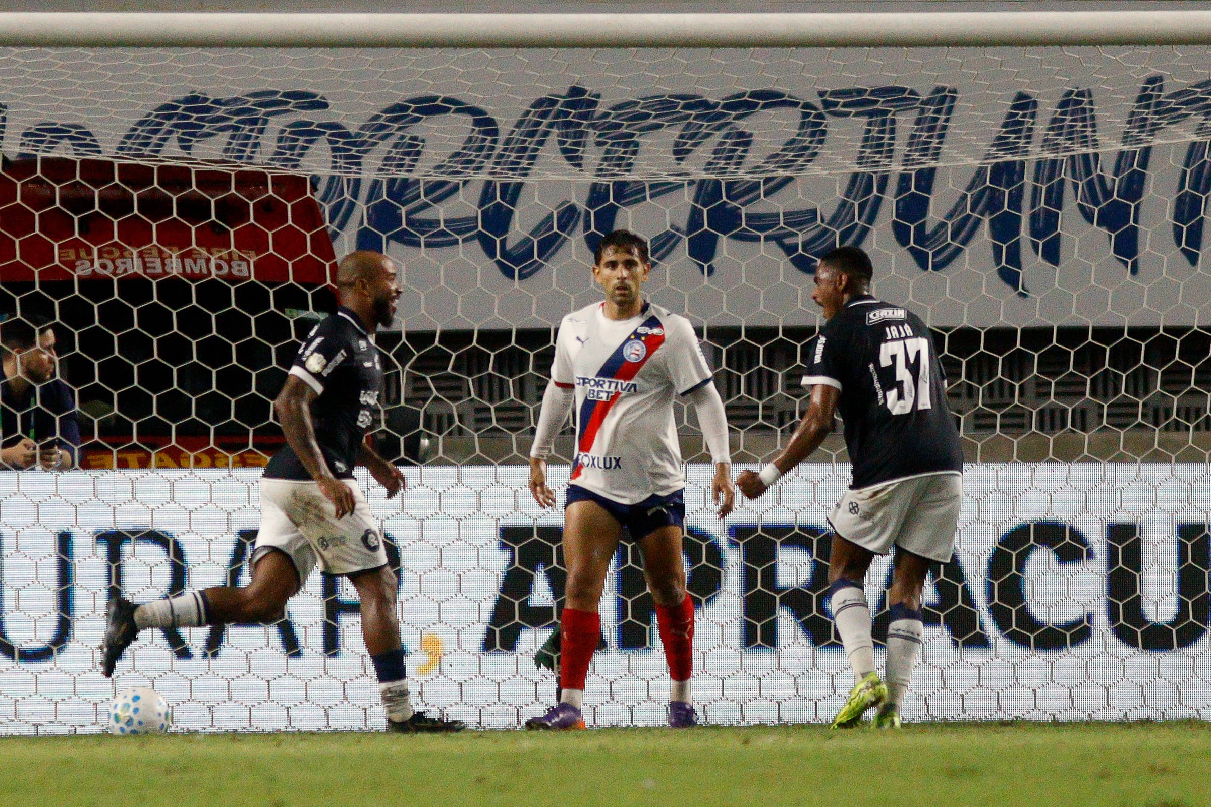 Remo bate o Bahia, vai às oitavas da Copa do Brasil e engorda o PIX