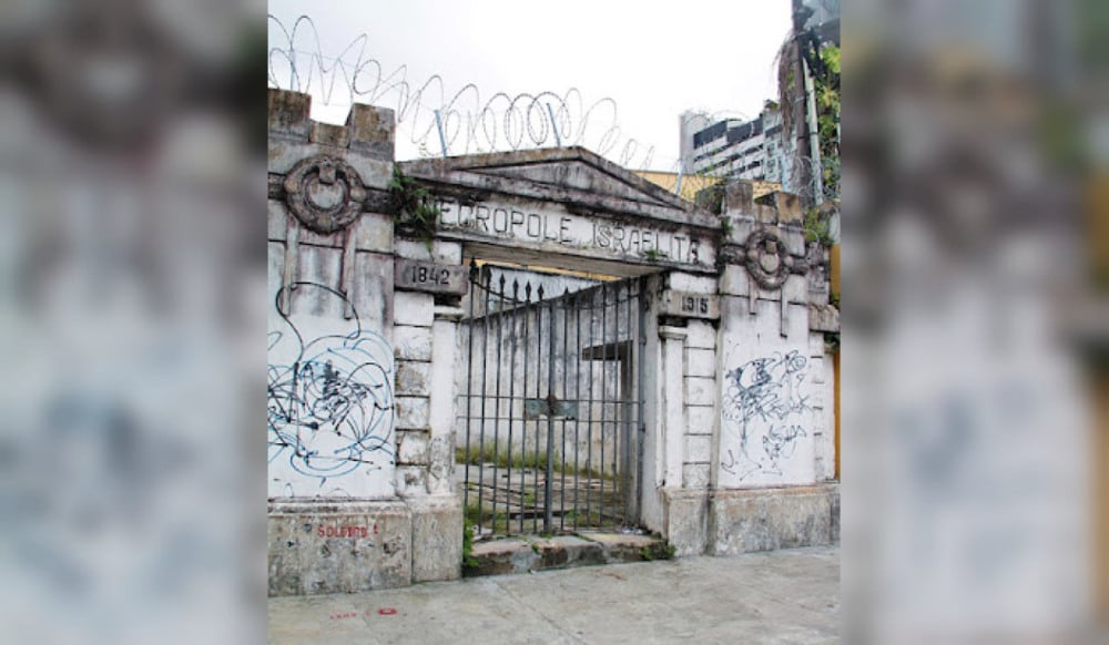 Necrópole Israelita, em Belém na Soledade, primeiro cemitério israelita do Brasil aberto em 1842 e fechado em 1915, foto de Moisés Unger 2013. Foto: Reprodução/Roitblog