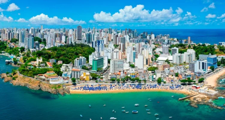 Salvador (BA) — 2.559.945 habitantes Salvador (BA) — 2.559.945 habitantes