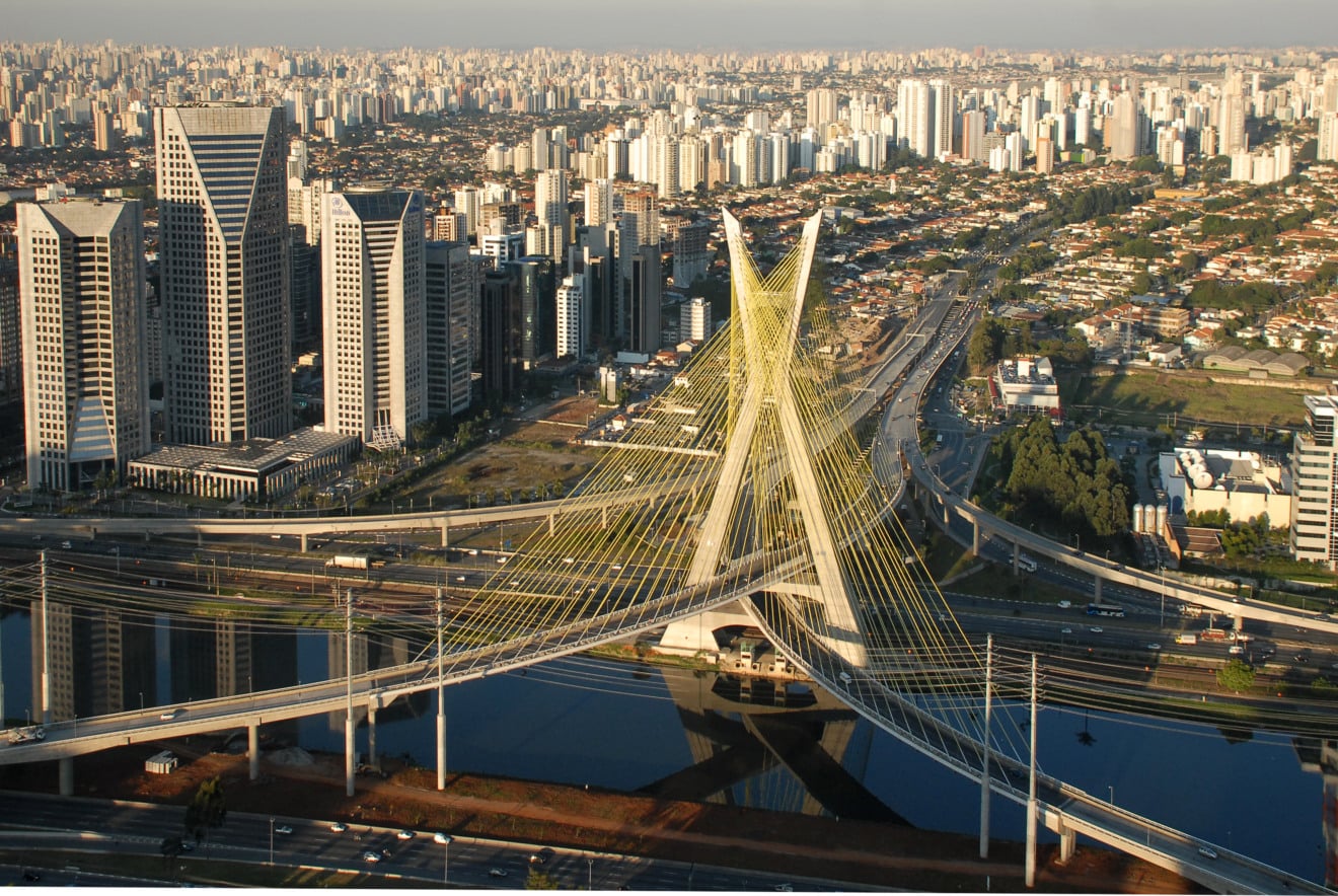 São Paulo (SP) — 11.911.337 habitantes