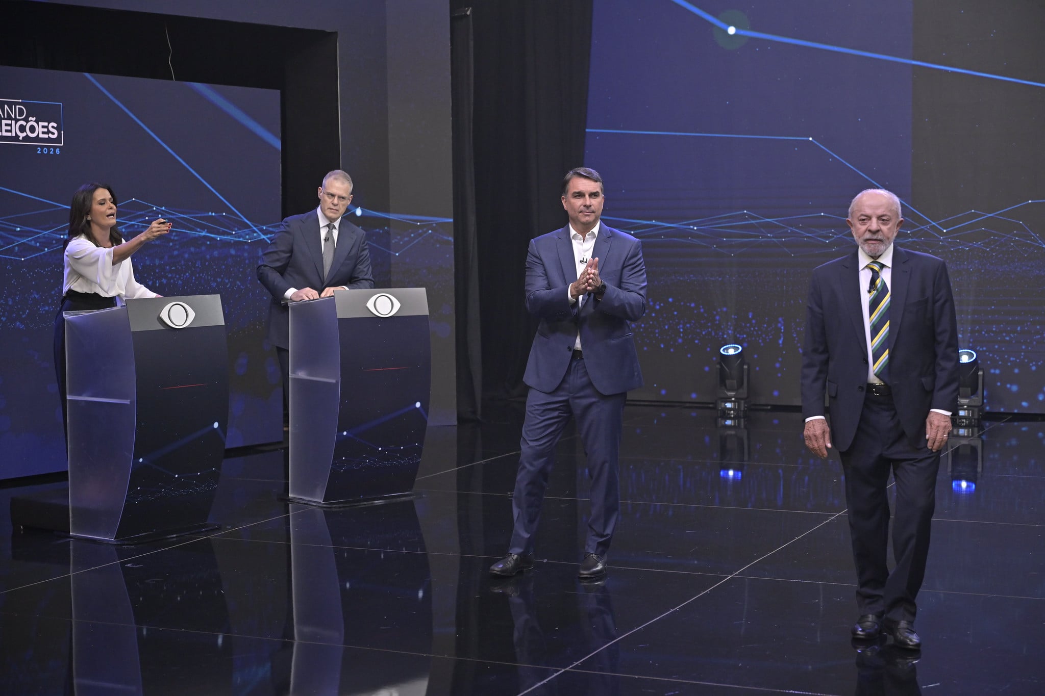 Como foi o primeiro debate entre Lula e Flávio Bolsonaro na Band