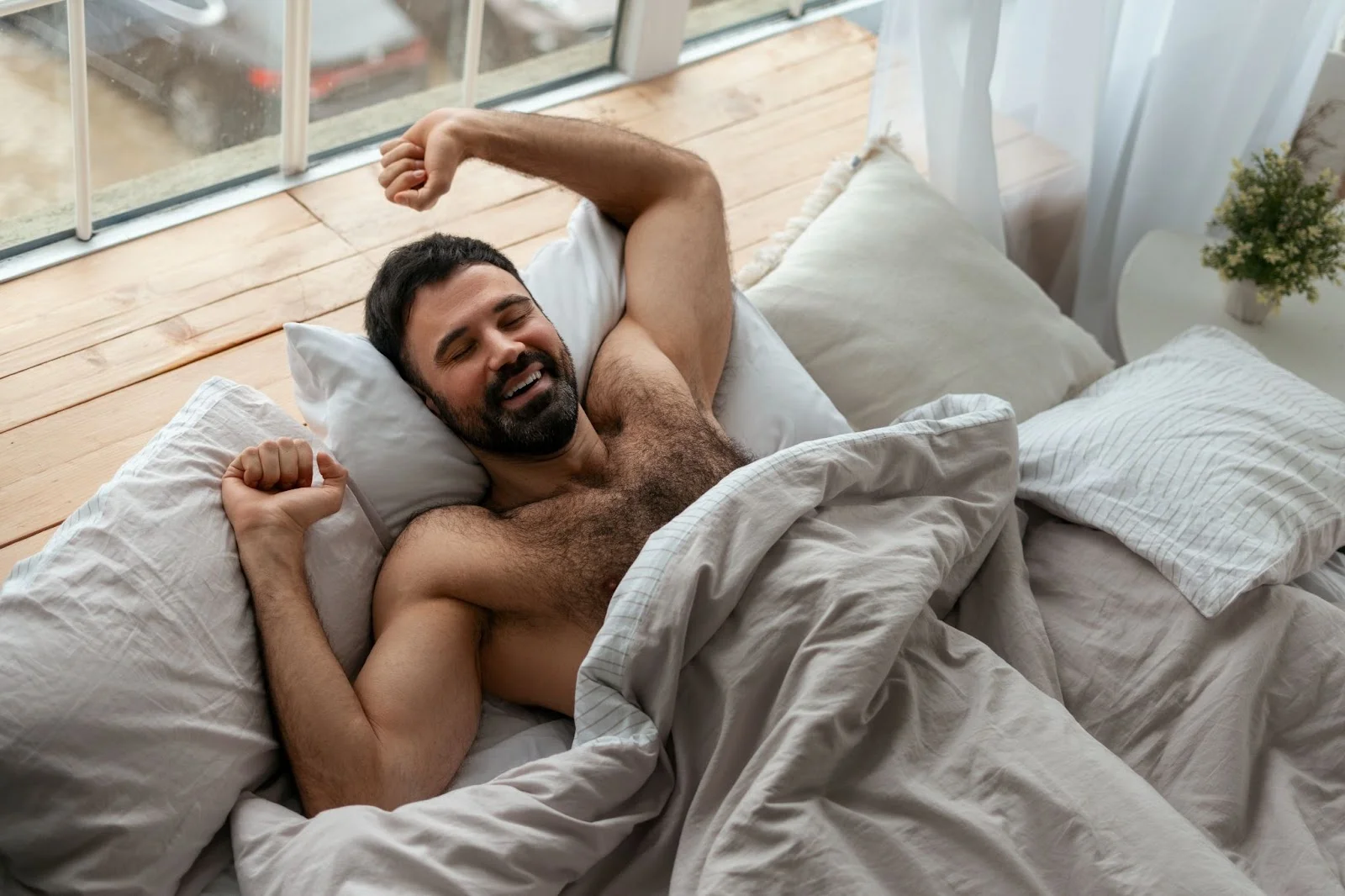 Ereção matinal: por que acontece e quando deve preocupar, segundo urologista