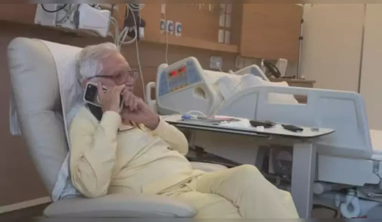 Internado, Carlos Alberto de Nóbrega recebe ligação de Raul Gil antes de cirurgia no coração; vídeo