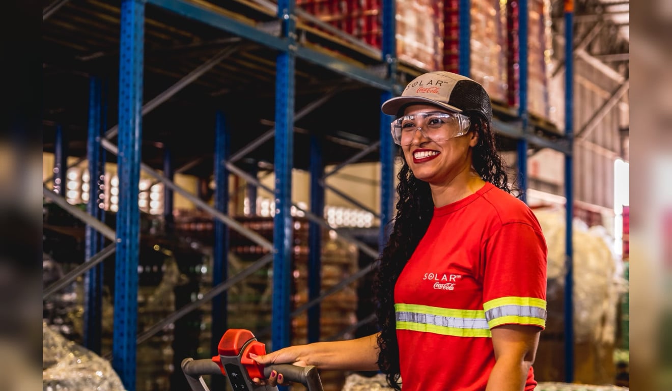 Coca-Cola abre 117 vagas de emprego no Pará; veja cargos e como se inscrever
